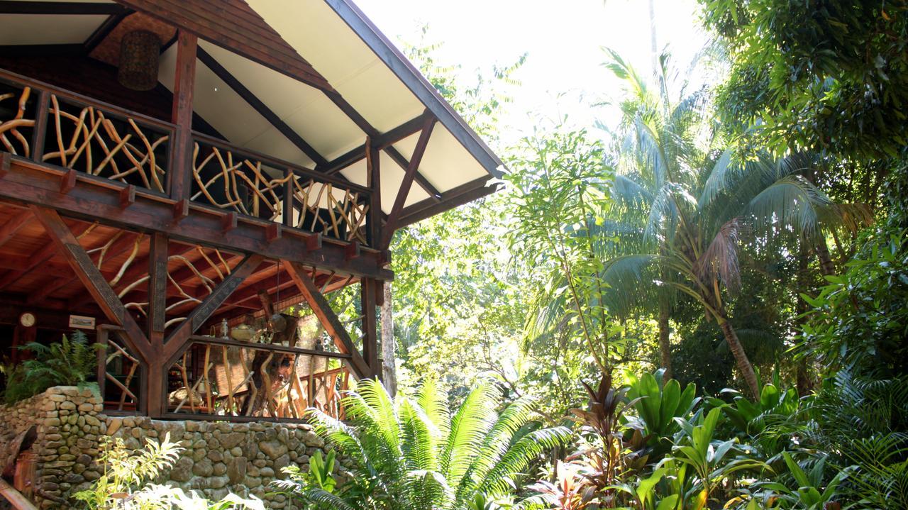Haere Mai I Te Fare Hotel Teavaro Exterior foto